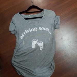 Maternity shirt